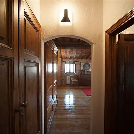 Casale Rosennano Casa rural *