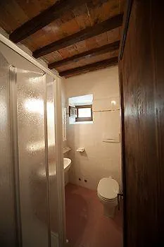 Casale Rosennano Casa rural *
