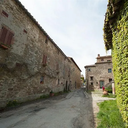 Casale Rosennano Casa rural *