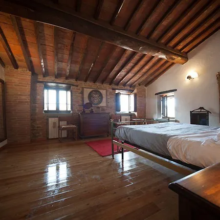 Casale Rosennano Casa rural Siena