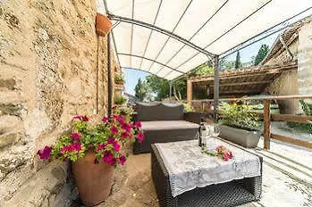 בית כפרי Casale Rosennano *