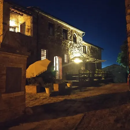 Casale Rosennano Lantställe Siena