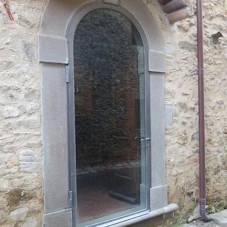 Casale Rosennano Lantställe Siena
